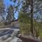 Sugar Bear Lodge with Game Room - 5 Mi to Village! - Лейк-Эрроухед