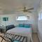 Open-Concept Cottage Less Than 1 Mi to Beach! - Surfside Beach