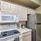 Condo with Pool Access, 5 Mi to Tempe Diablo Stadium - 坦培