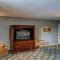 Budget Host East End Hotel in Riverhead