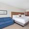 Holiday Inn Express & Suites - Moses Lake, an IHG Hotel - Moses Lake