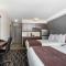 Microtel Inn & Suites by Wyndham Mont Tremblant - 蒙特朗布朗