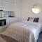 Compact high quality top floor studio in perfect location - 奥卢