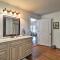 Lakefront Delta Cottage with Views, Canoe and Dock! - Delta