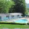 Brookside Motel & Cabins