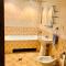 Center Hostel and Tours