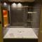 Luxury Spa Suite
