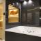 Luxury Spa Suite