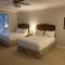 Cottages and Suites at River Landing - والاس
