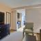 Holiday Inn Express & Suites Ottawa West - Nepean by IHG