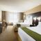 Holiday Inn Express & Suites Ottawa West - Nepean by IHG