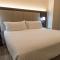 Holiday Inn Express Hotel & Suites Erie an IHG Hotel - North East