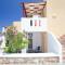 Golden Sun Apartments