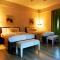 MON Hotel Boutique