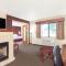 AmericInn by Wyndham New London