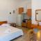 Themonia