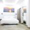 SUNSET HOTEL