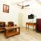 Morjim Sunset Guesthouse- Apartments with Kitchen & AC Rooms
