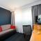 Holiday Inn Express Birmingham Oldbury by IHG