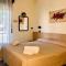 Hotel Garisenda B&B - in Centro a Riccione -