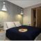 InPoint Main Station&Old Town Suites