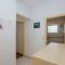 Foto: Apartments with a parking space Mastrinka, Ciovo - 11283 46/49