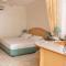 Clarkton Hotel Apartment