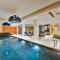 HOLM Boutique & SPA - IK Collection