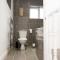 Charming 2 Bedroom House - Free Parking - Great Location