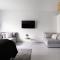 ULEABO Modern 37m2 Studio