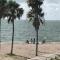 Spectacular Beach View!