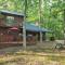 Shady Nook with Private Hot Tub - Broken Bow