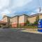 Comfort Suites Batesville