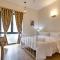 Hostie Eshana - Stylish 2BHK Duplex apt near Golf Course Road - Gurgáon