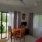 Vekis Town Lodge Apartments