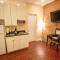 STUDIO PLUS - 2 Bedroom Apartment in Midtown