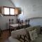 Les Magranes Bed & Breakfast