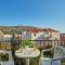 Leos Charming Home