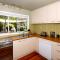 Hibiscus - Matapouri Holiday Home