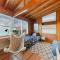 The Walnut Tree House - Martinborough Holiday Home