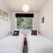 The Black Bach - Mt Maunganui Holiday Home