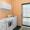 Kiwi Kuta with direct beach access -Matarangi Home
