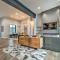 Lavish Lake Chelan Escape Pool and Panoramic Views - Manson