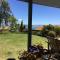 Jacaranda Lodge - Napier Hill Holiday Home - Napier