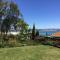 Jacaranda Lodge - Napier Hill Holiday Home - Napier