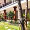 Santi HomeStay