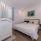 Apartman LUKA Vila Vesa Promajna with jacuzzi & garden