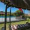 Swimming Pool Holiday Villa - أوكلاند
