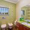 Villa Nincha - Heated Pool - Free wi-fi - Air Con