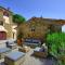 Villa Uccellaia by PosarelliVillas